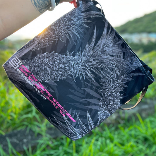 Wow! Pink Pineapple *Midnight Variant Limited Edition Tote